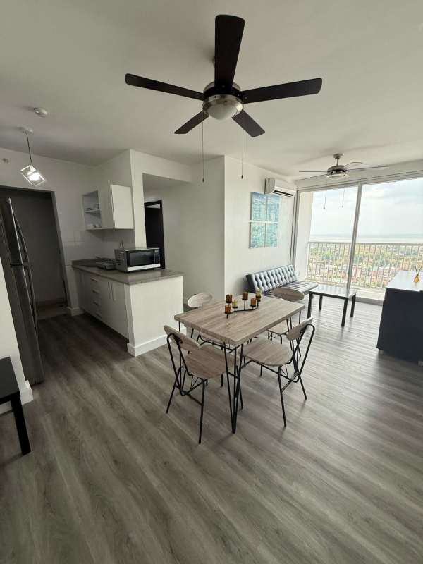 Furnished 2BR Apartment with Balcony and Pool Vía España