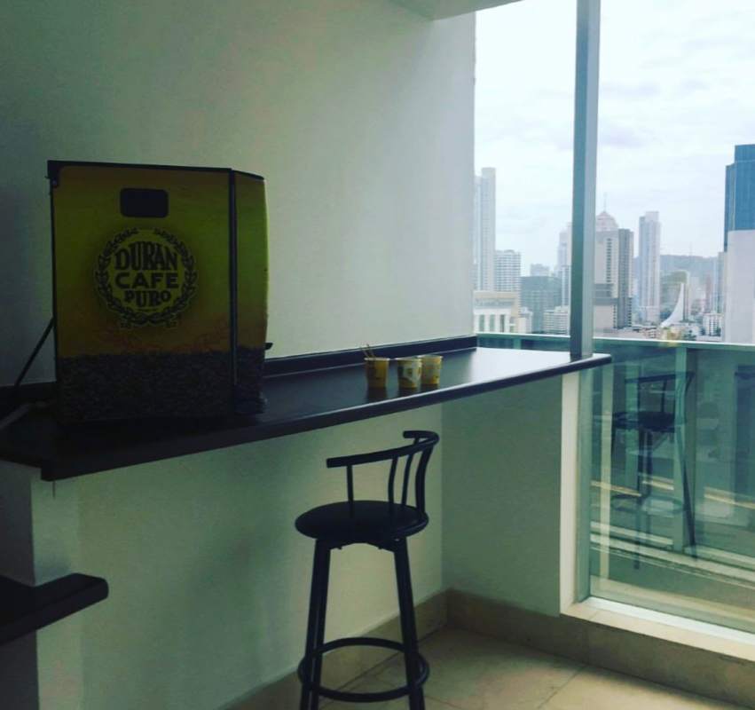 Open office area with glass walls and natural light PH Bella Vista Tower Panama