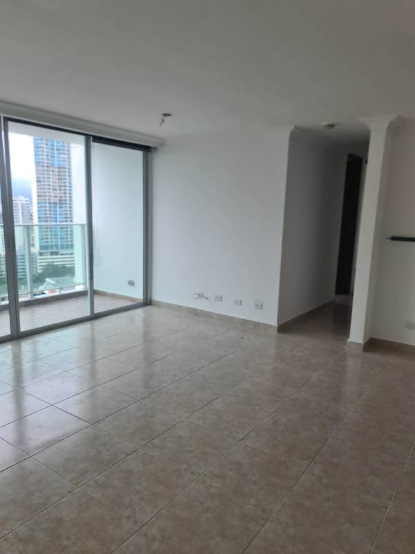 Bright living dining area with city views in PH Versalles Panama