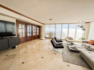 Apartment for Sale in Marbella - 3 bedrooms