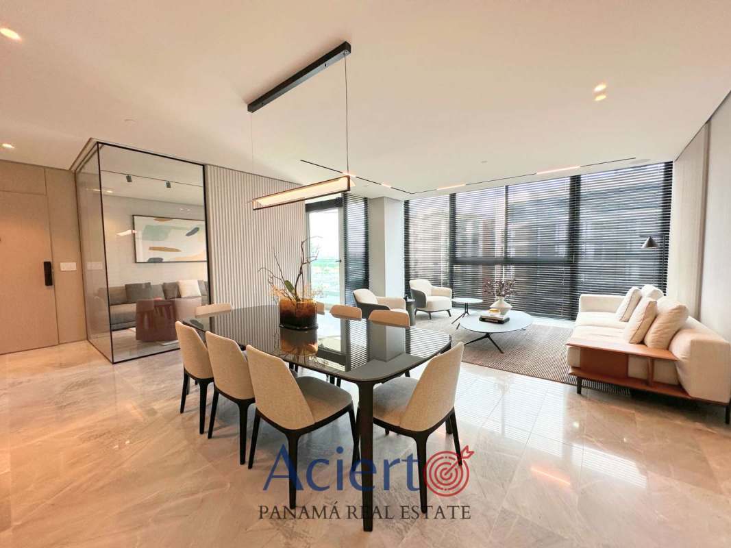 Large balcony terrace overlooking Nicklaus golf course in The Ivy Santa María Panama