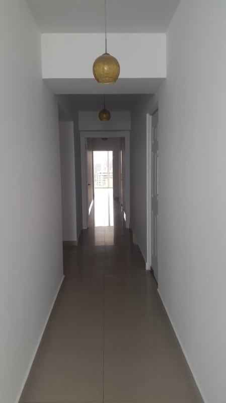 Luxury 3BR Condo with Balcony & Ocean Views PH Privé in - View 4