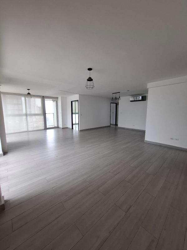 Equipped kitchen with granite countertop and appliances in PH Belle View Tower Bella Vista