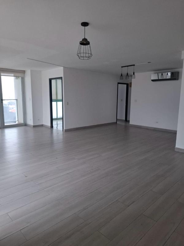 Furnished secondary bedroom with large window at PH Belle View Tower Panama