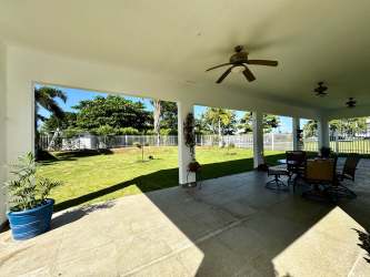 Fully equipped granite kitchen with appliances Playa Blanca Panama house
