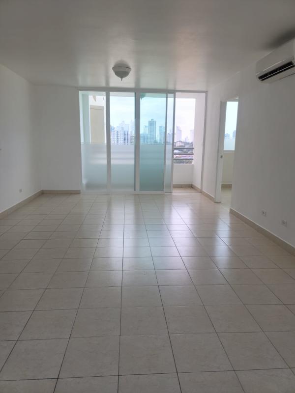 Marble countertop kitchen pass-through window Edison Park Panama