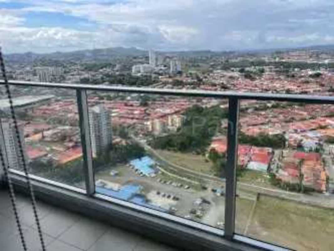 Swimming pool and children's playground PH Costa View Tower Costa del Este Panama