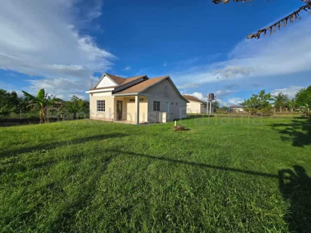 Pacific suburban house single level large yard fence Pacora Panama