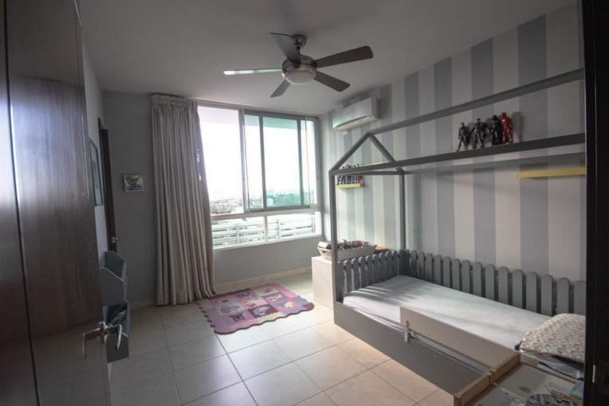 Fitness center with cardio machines large windows PH Costa Real Panama