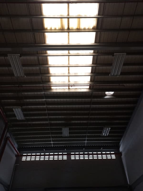 Loading docks industrial warehouse space Don Bosco near Metro Panama City