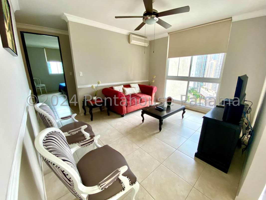 Spacious kitchen with granite countertops and window view in PH Pacific Star Panama City