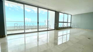 Penthouse Apartment for Sale in San Francisco - 3 bedrooms