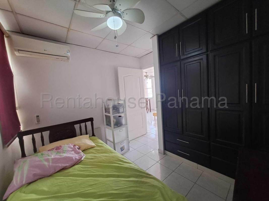 Bedroom with tile floor and closet Condado del Rey Panama apartment