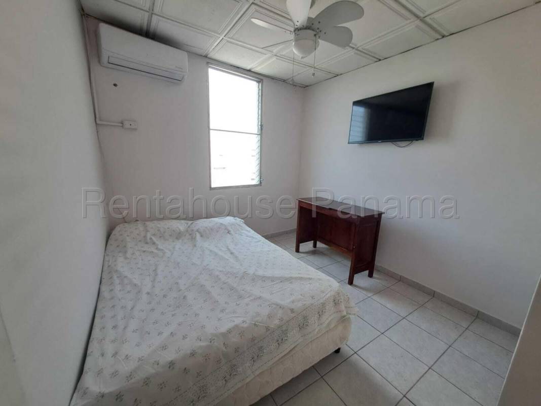 Living dining space with natural light tile floor at PH Condado Gardens Panama