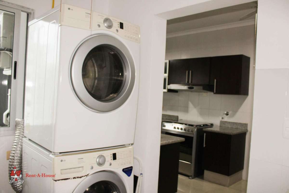 Master bedroom with ensuite bathroom and large window in PH Window Tower Panama