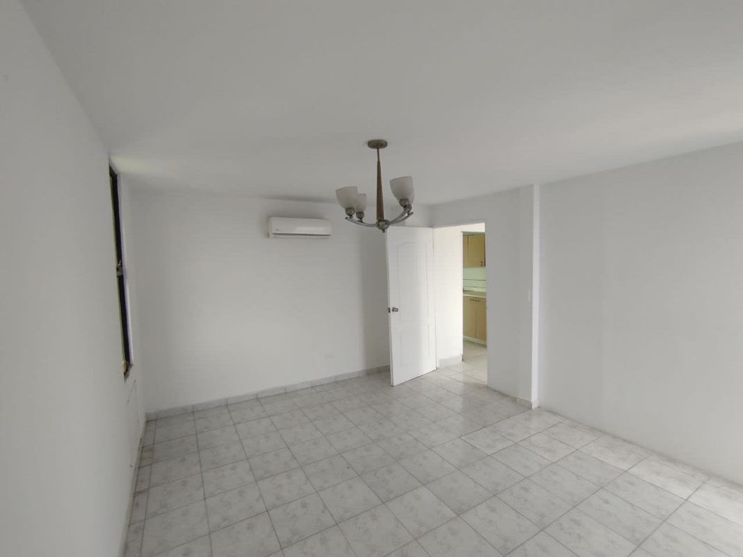 Rooftop pool area with panoramic Panama City skyline views at PH Costa Azul Tower