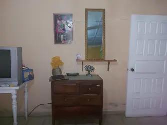 Traditional living room with TV dresser mirror rental Santiago Panama