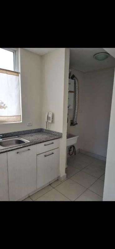 Bedroom with closet natural light In Torres de Cantabria Panama City