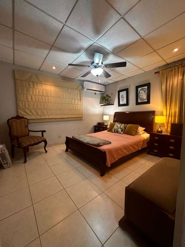 Gated secure entry neighborhood streets quiet family friendly Condado del Rey Panama