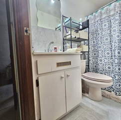 Apartment for Sale in San Francisco - 2 bedrooms