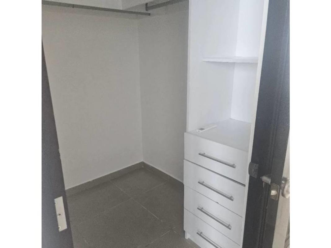 Laundry room with sink and washing connection PH Ocean Drive Punta Pacifica Panama