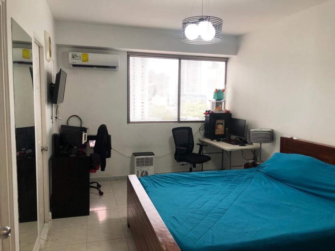 Modern bathroom glass shower tiled walls PH Marbella Panama