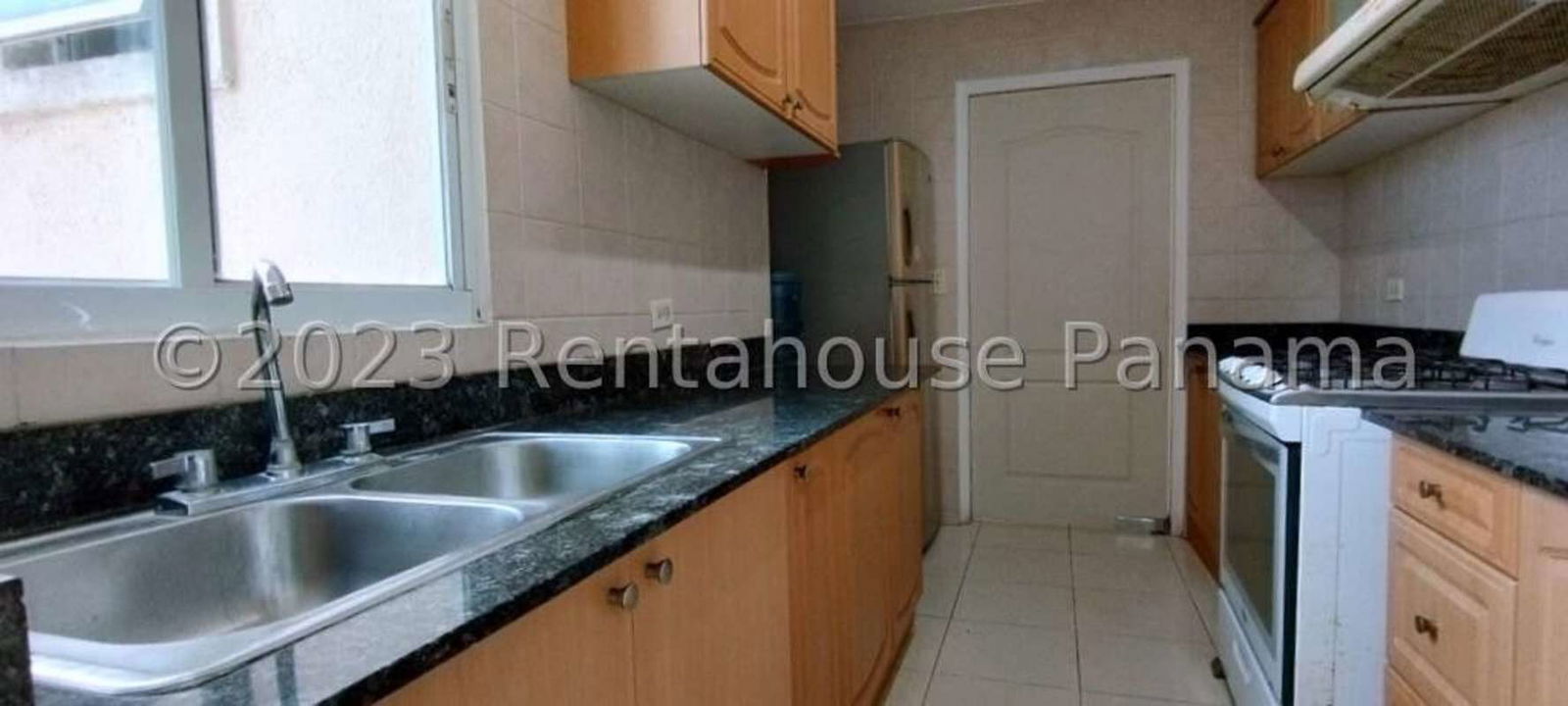 Secondary bedroom with built-in closet and AC in PH Costa Pacifica for rent