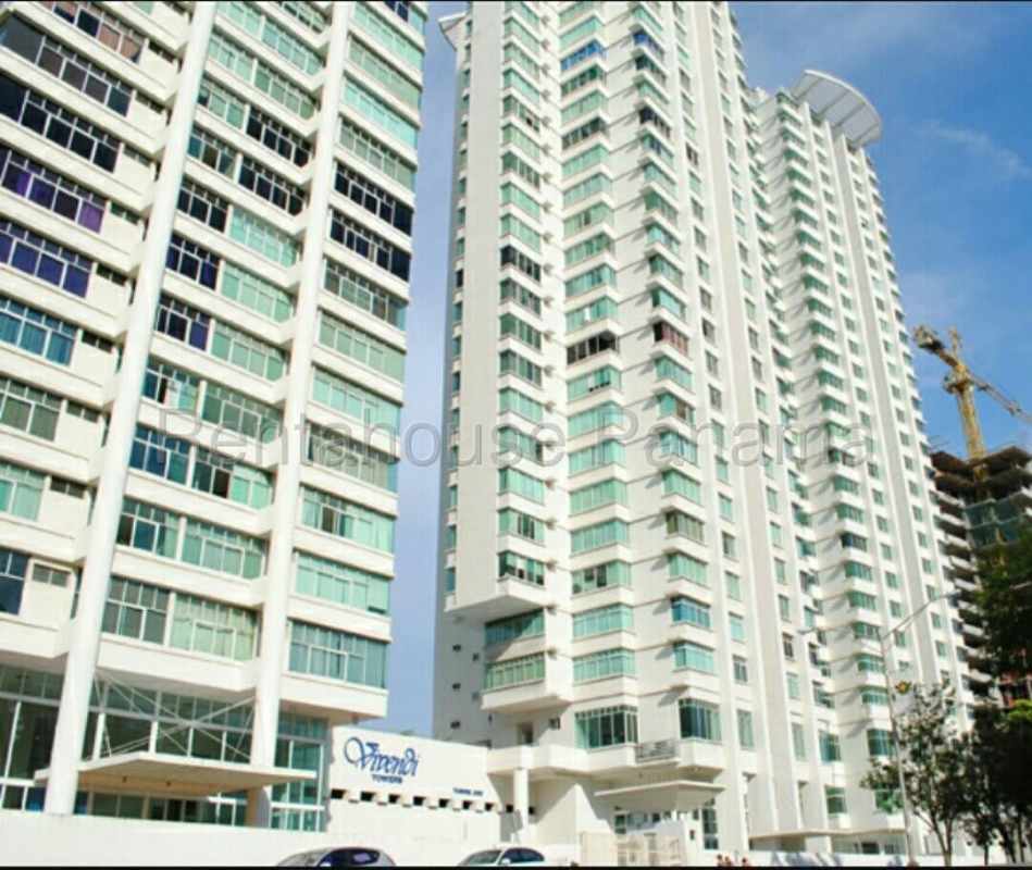 High-rise tower with balconies and large windows PH Vivendi Towers Edison Park Panama City