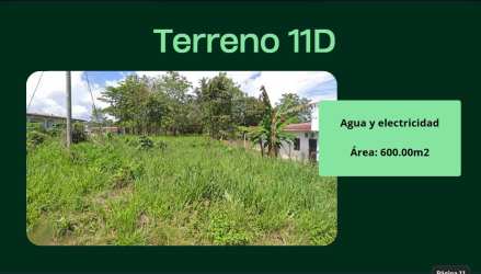 Residential lot with flat terrain and utility poles ready for hookup in Barrio Balboa