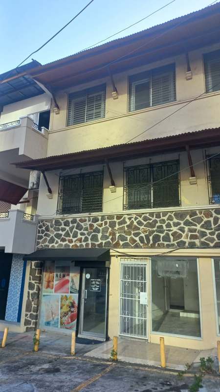 Mixed-use two story commercial and residential building in Panama City Bella Vista