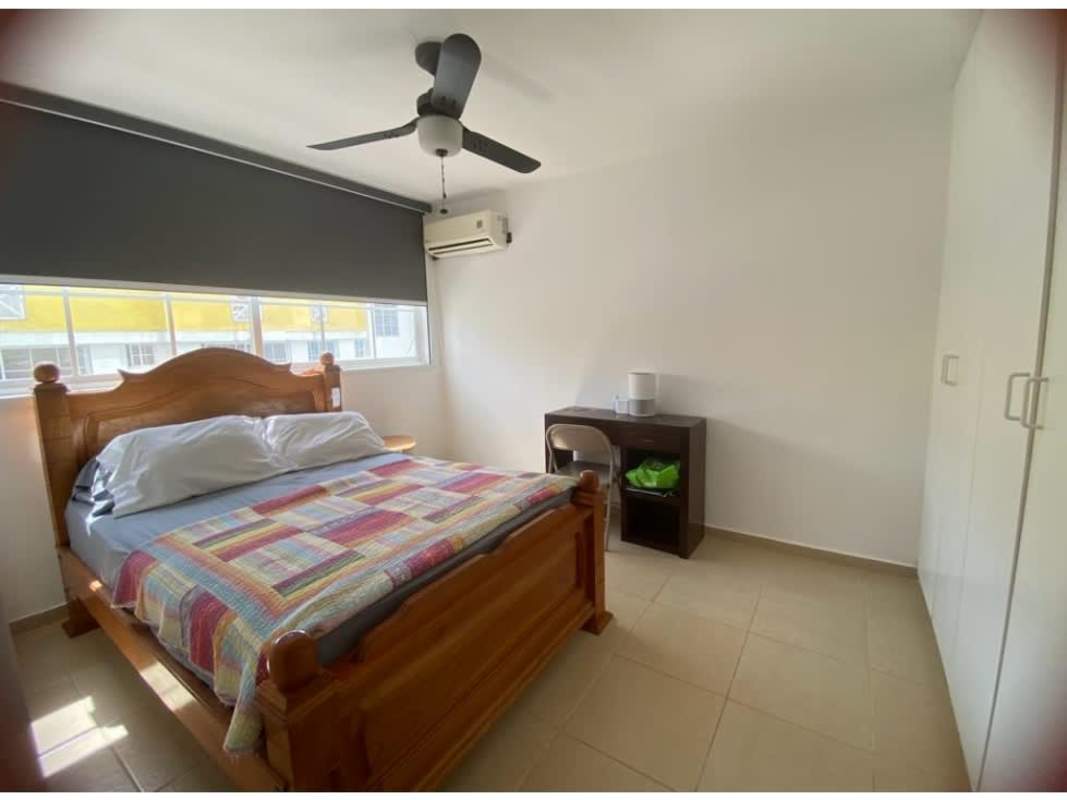 Bedroom with AC fan built-in wardrobe desk Mystic Hills Dorasol Panama