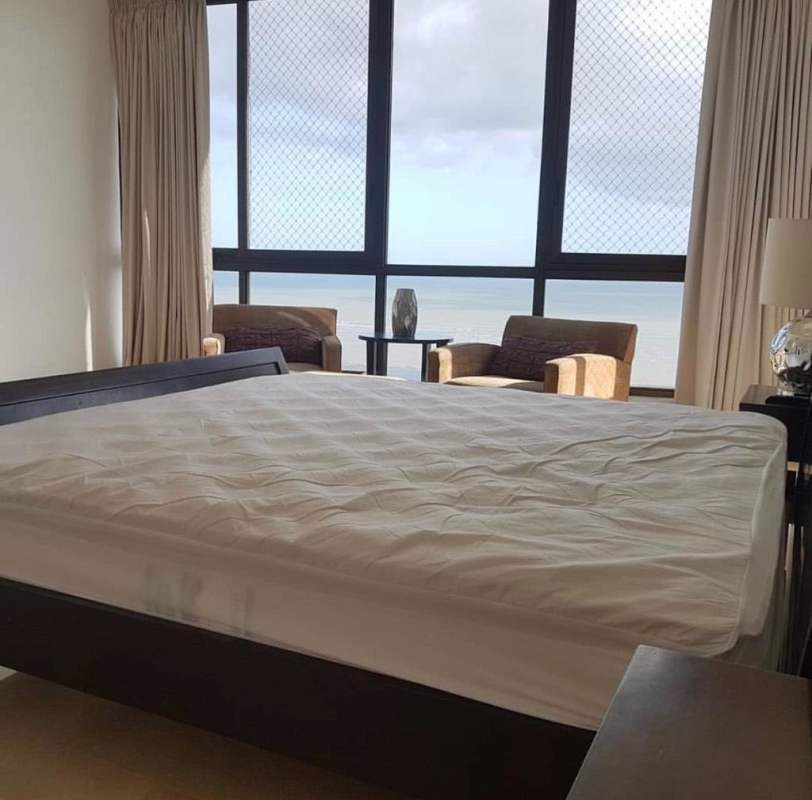 Contemporary kitchen with granite countertops breakfast island in PH Mirador Costa del Este Panama