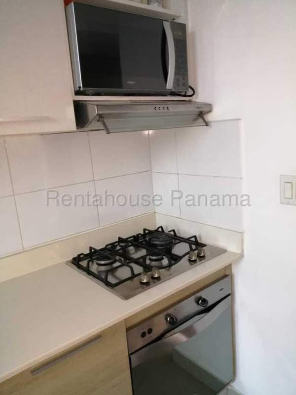 Spacious master bedroom with built-in closet and city view window in PH Rainbow Tower El Carmen