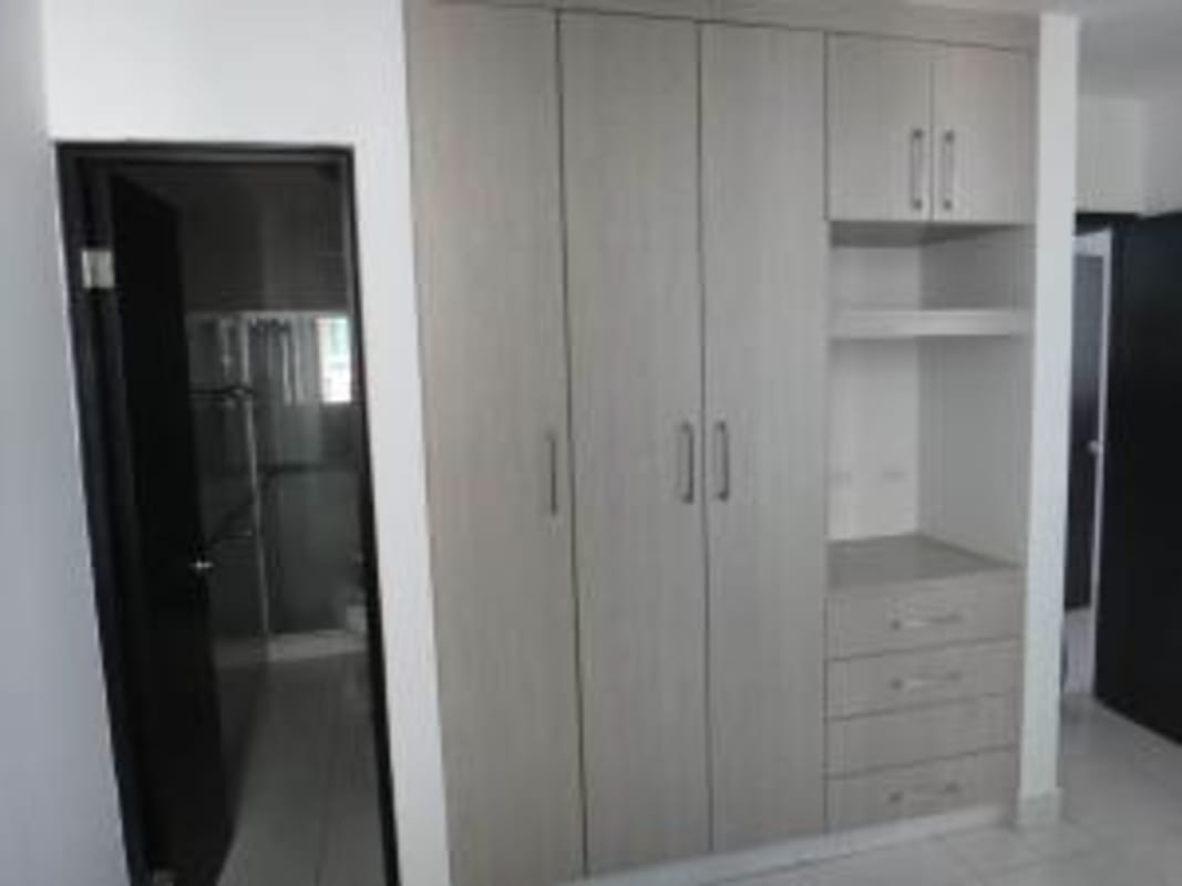 Bedroom with closet, window, air conditioning and tile floors PH Vivendi 300 Edison Park Panama