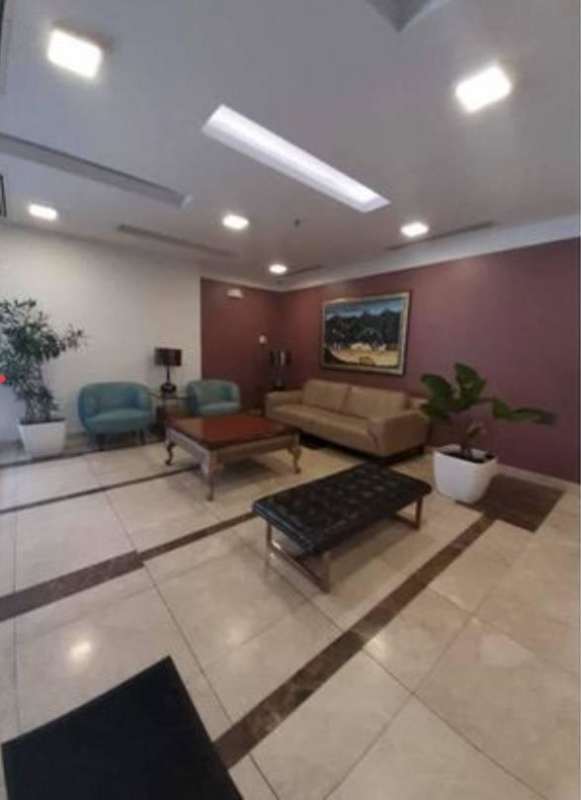 Kitchen with granite countertop and stainless appliances PH El Cangrejo Panama