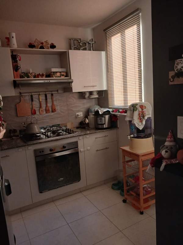 Bedroom with double bed large wardrobe ceiling fan PH Torres de Versalles II Panama