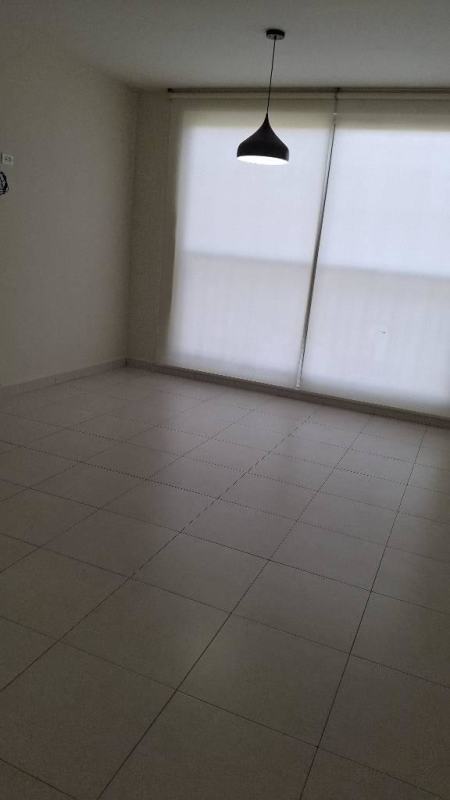 Modern bathroom with walk-in shower and single vanity sink in Torres de Versalles Don Bosco Panama