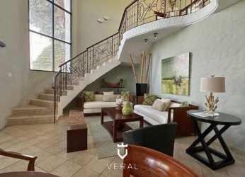 Spacious open plan living room with marble floors, sea views and natural light Costa Esmeralda Panama