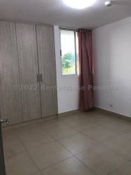 Modern bathroom with tiles and pedestal sink PH Natura Costa Verde Panama