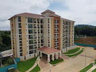 Apartment Condo for Sale in Ciudad Costa Verde - 3 bedrooms
