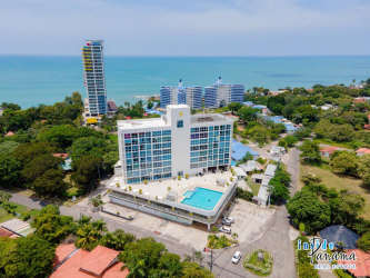 Bright open studio with remodeled kitchen new appliances ocean view Ibiza Coronado Panama