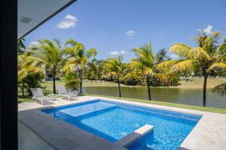 House for Sale in Antón - 4 bedrooms