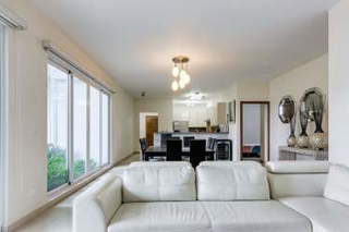 Beach Apartment for Sale in Antón - 3 bedrooms