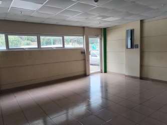 Built office unit inside warehouse with windows and tiled floor La Chorrera Panama