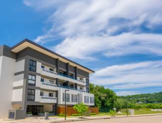 Brand New 2BR Apartment The District Costa Verde