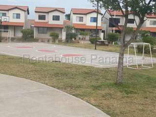 House for Rent in La Chorrera District - 3 bedrooms