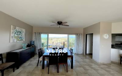 Fully equipped modern kitchen granite countertops in PH El Alcazar Coronado Panama