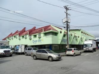 Colon Free Zone 250m² Warehouse with Showroom For Rent